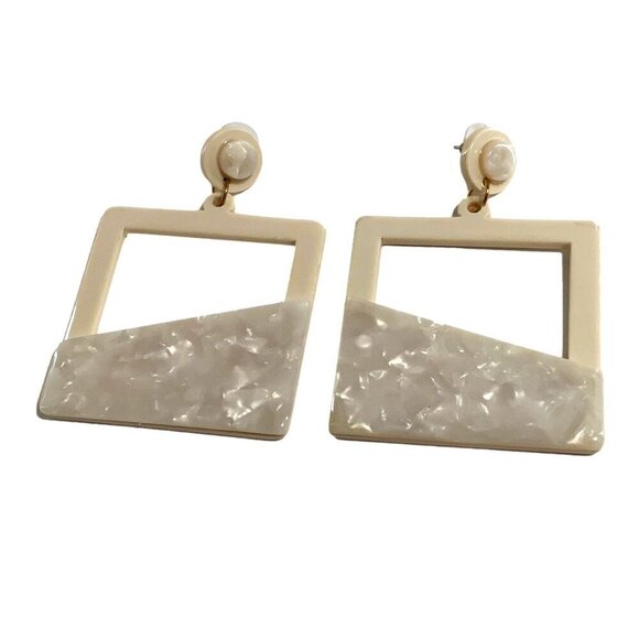 Vintage Acrylic Square Geometric Statement Earrings With Textured Inlay & Gold-T - Picture 2 of 4